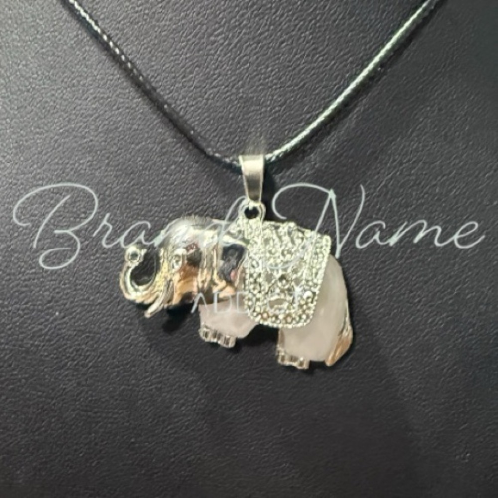 PRICE IS FIRM - Clear Crystal Quartz Silver Toned Elephant Necklace